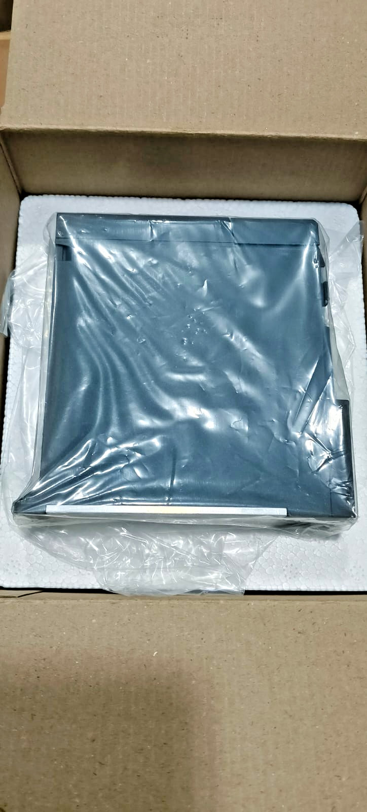 1PC- Danfoss 132F0018 FC-051PK75T4E20H3XXCXXXSXXX VLT® Micro Drive- New