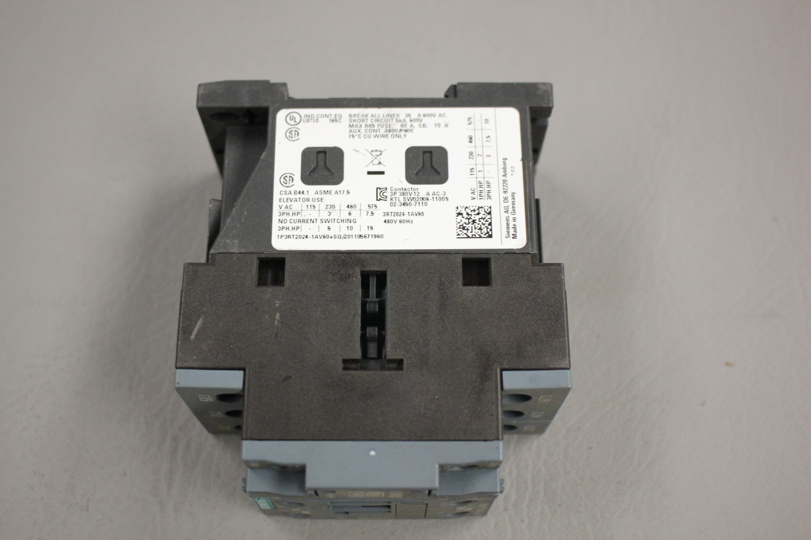SIEMENS SIRIUS CONTACTOR 3RT2024-1AV60