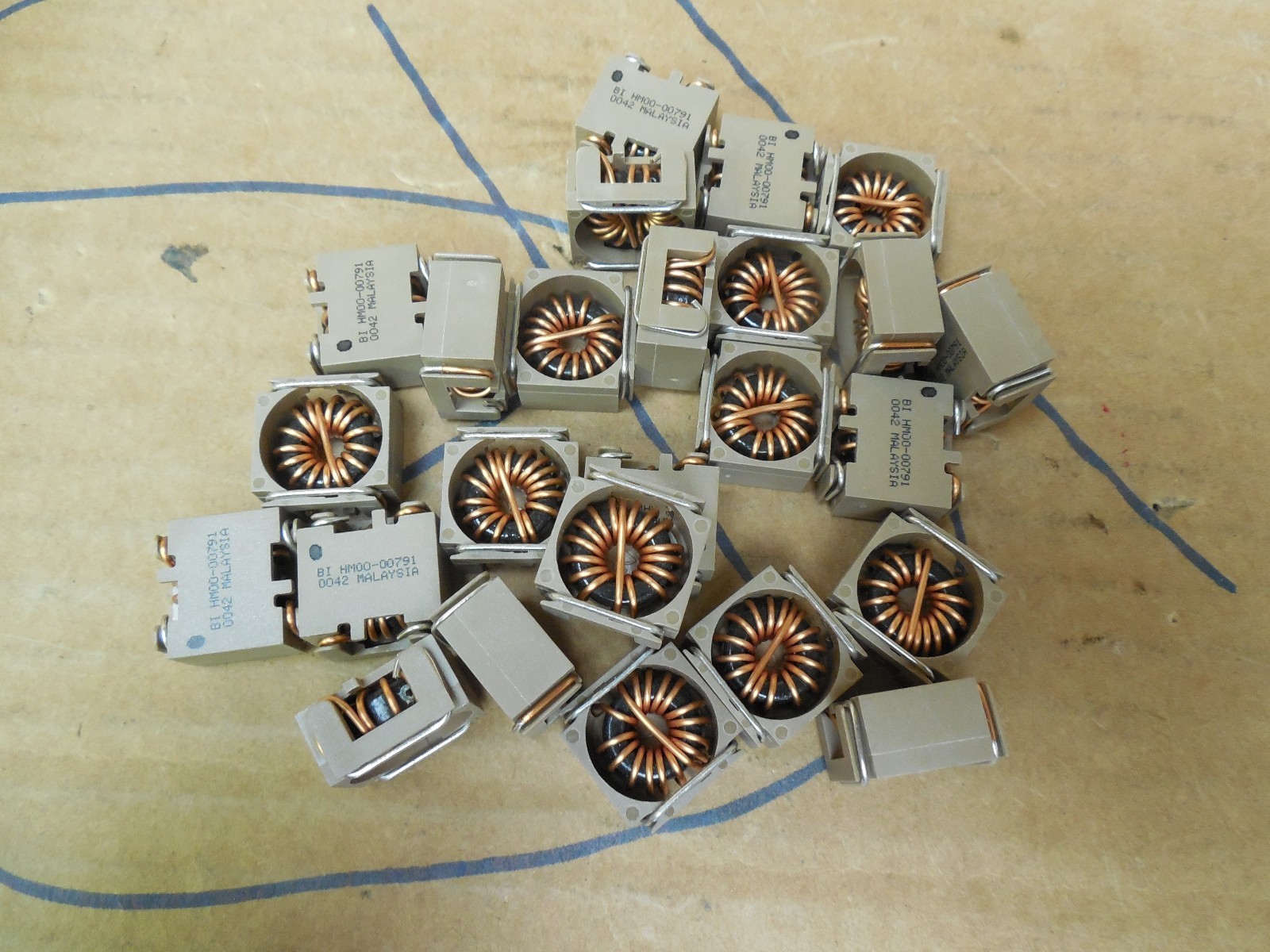 Malaysia Semiconductor BI HM00-00761 Lot of 25 New