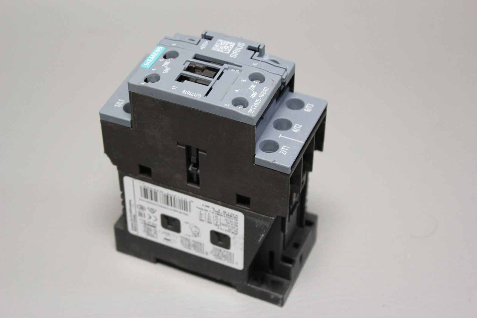 SIEMENS SIRIUS 3RT2025-1BB40 CONTACTOR MODULE (B)