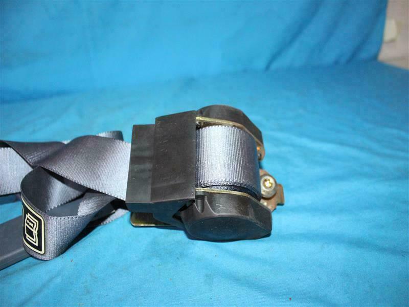 Ford XC2Z-15611B08-AAB XC2Z15611B08AAB Seat Belt NEW NOB