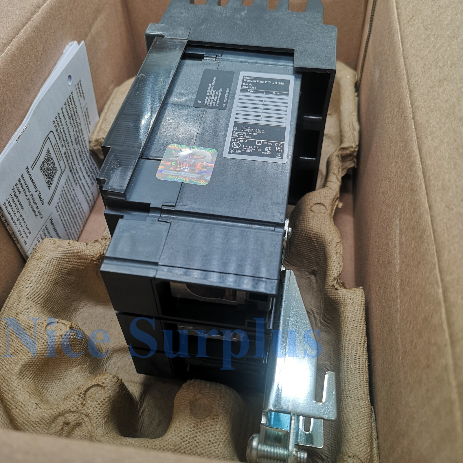 SQUARE D JGA36250 circuit breaker New in Box #186088-091