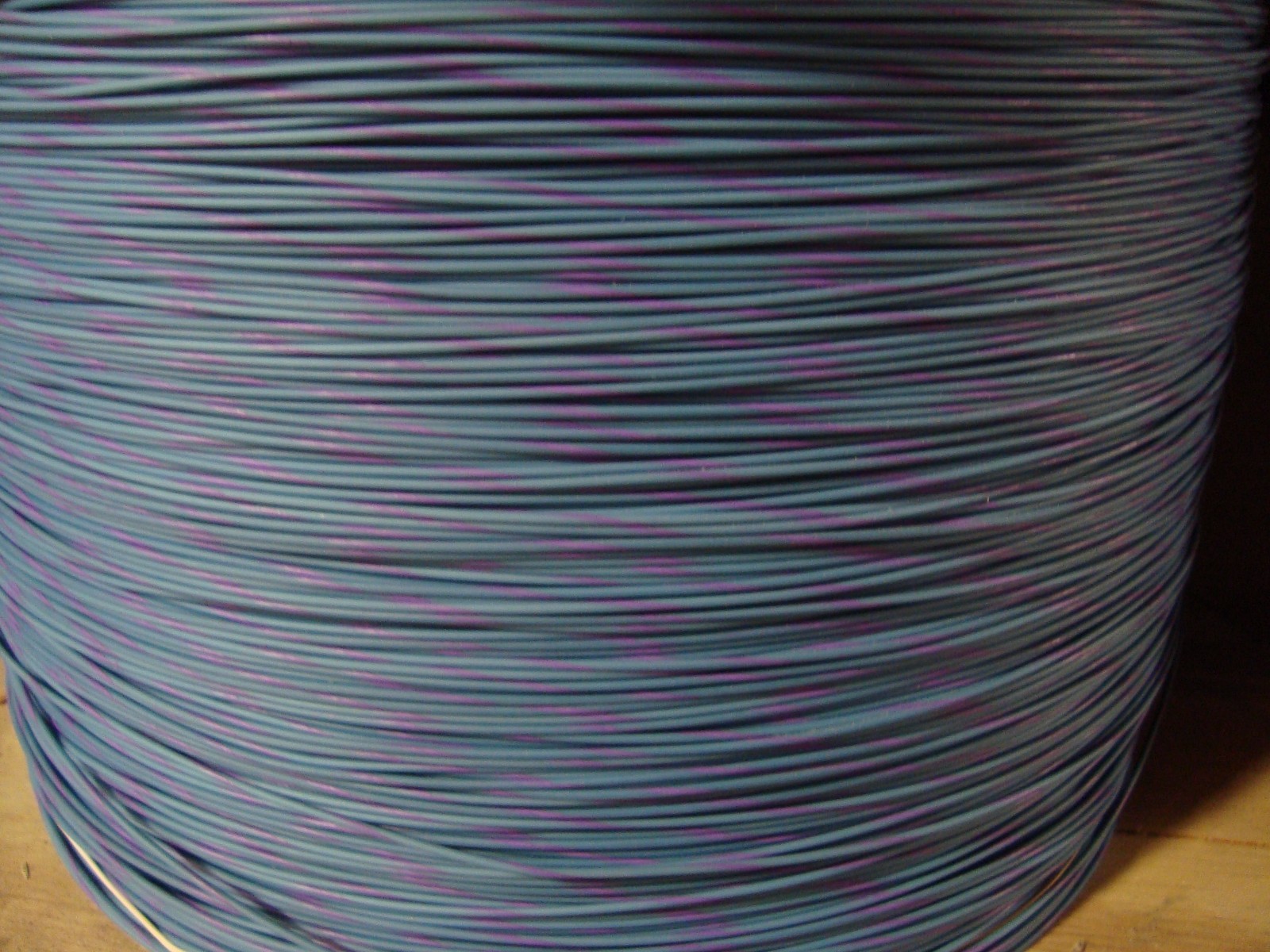 ALLIED COMPONENTS INT’L 20-txl-ltblu/vio wire new lot quantity-250
