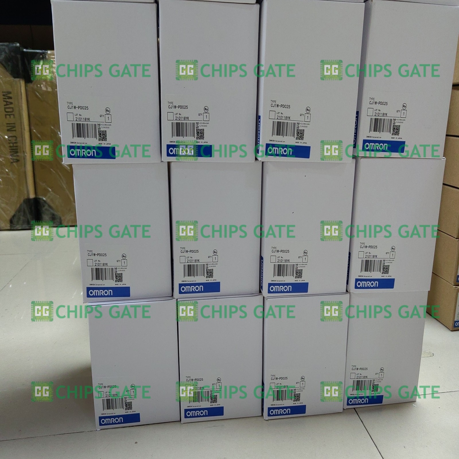 1PCS OMRON CJ1W-PD025 CJ1WPD025 PLC NEW IN BOX