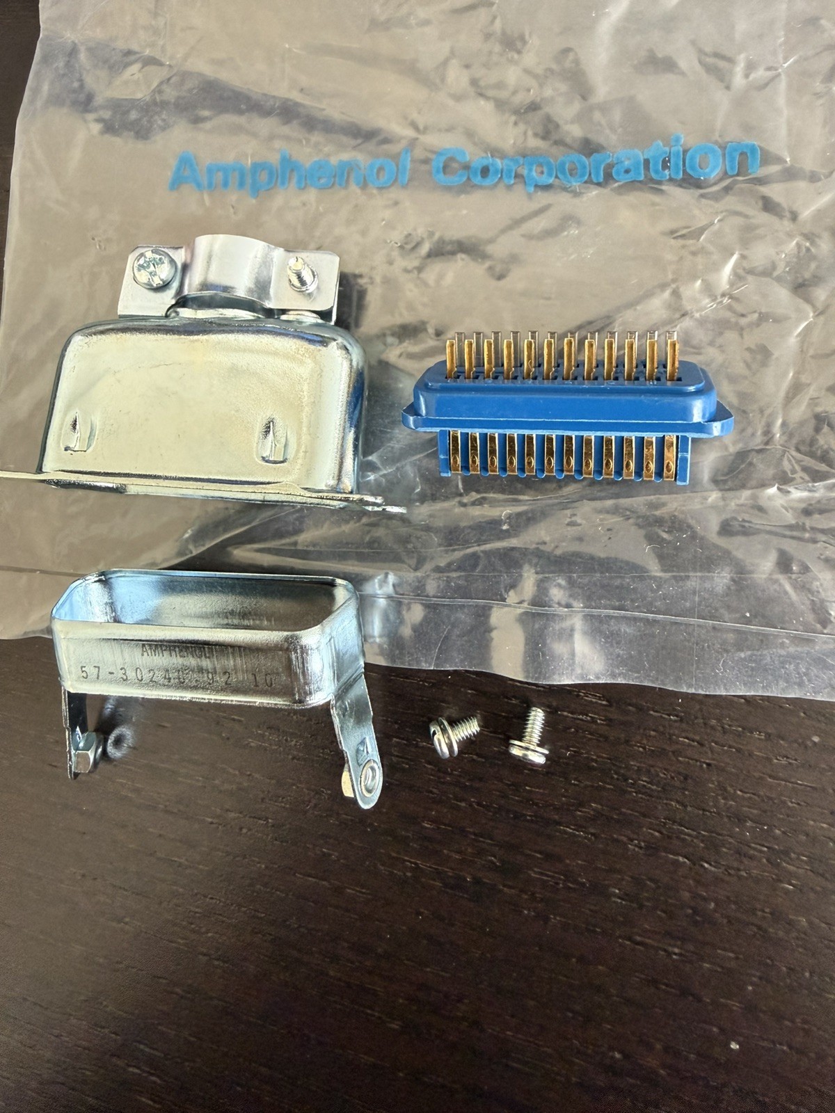57-30240 AMPHENOL 24 contact, connector, Original Factory Package