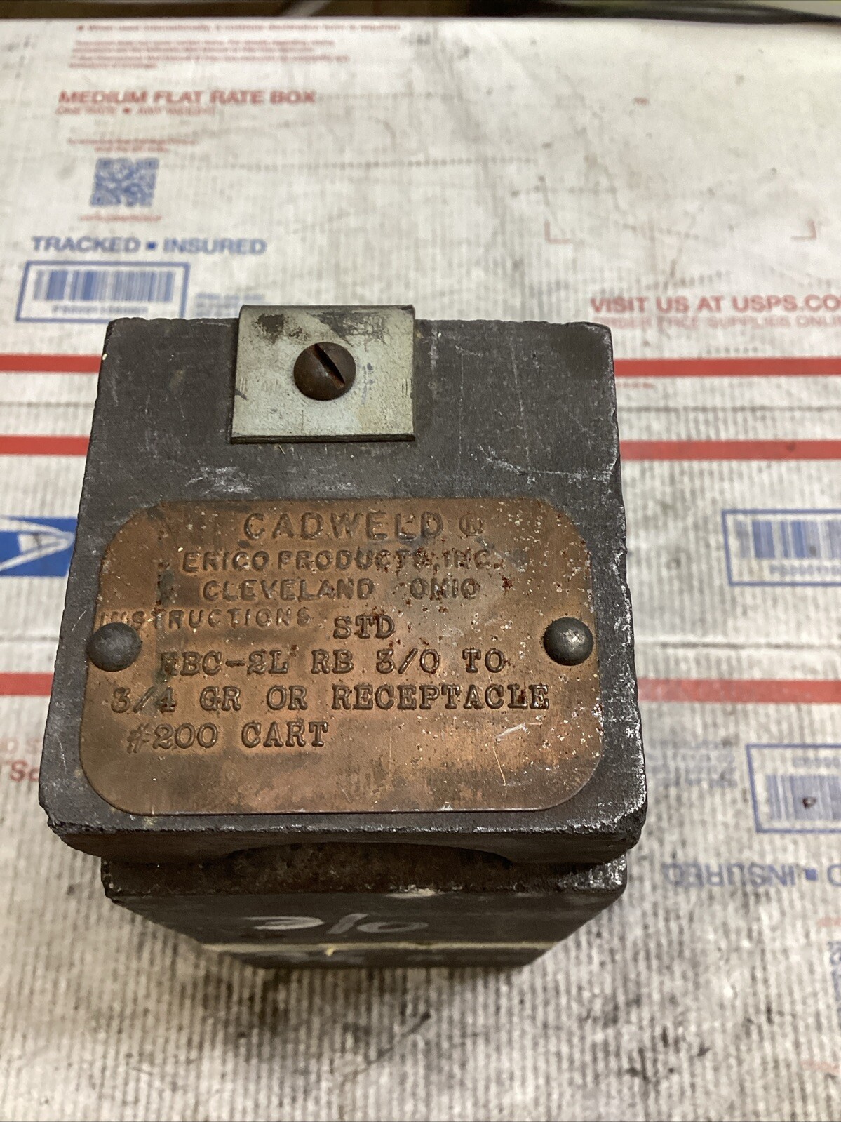 ERICO CADWELD STD RBC-2L MOLD RB 3/0 to 3/4 GR RUN & TAP #200 CART ED4U 3295