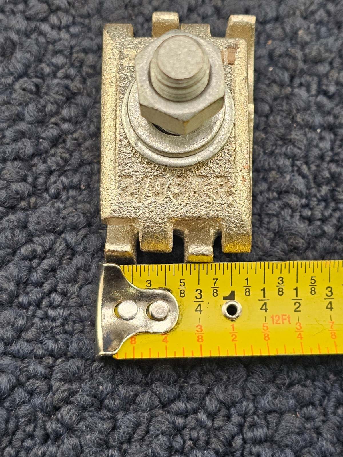Burndy GC2929CT: 2/0 AWG to 250 KCMIL Str, Cable Tray Grounding Clamp