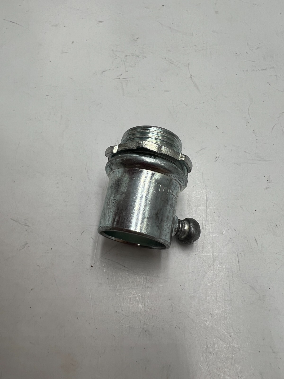 (QTY 50) Topaz 631S EMT Connector Screw Type 1/2″ for EMT and Rigid Conduit