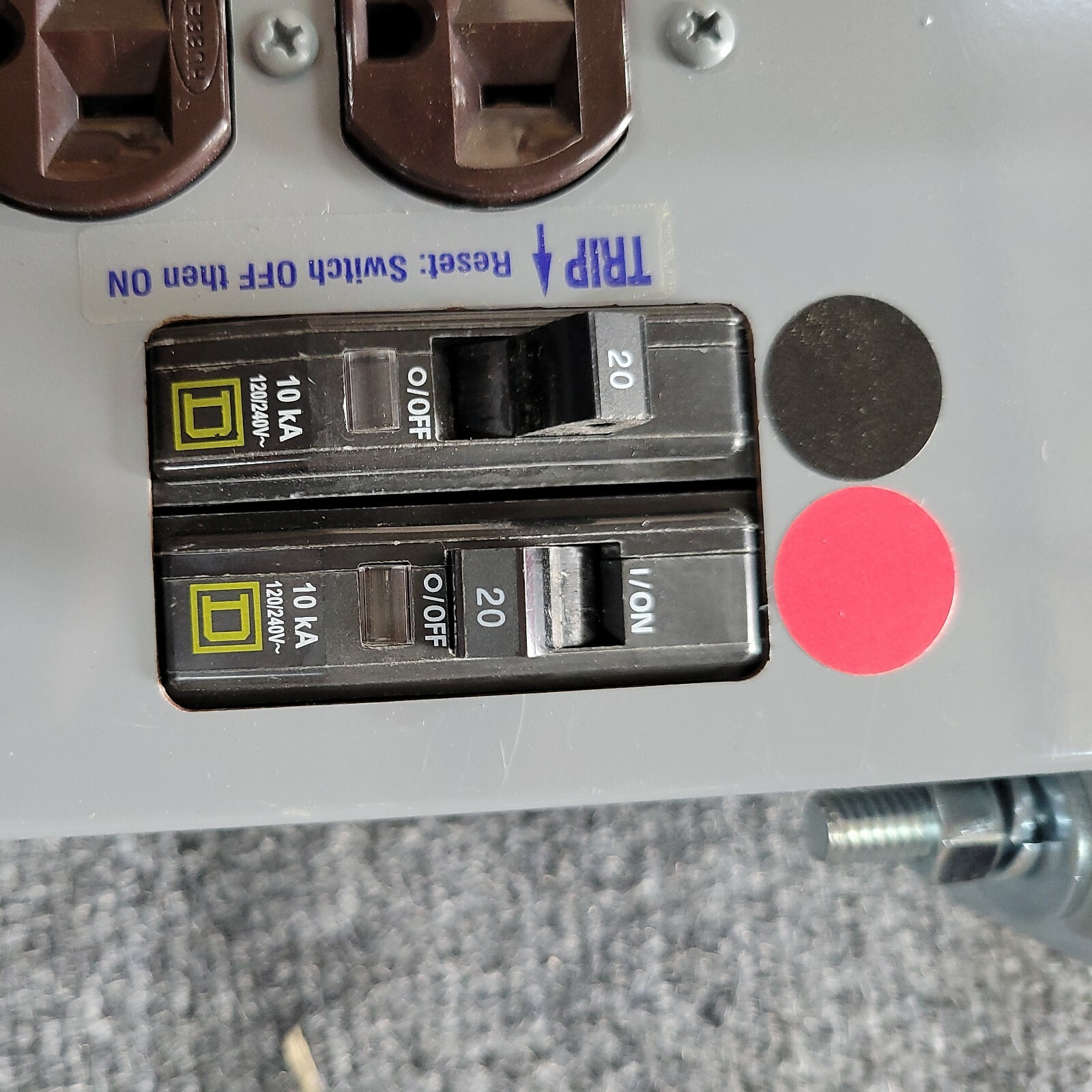 1 Starline Busway Tap Box CBM225E12-520Q-4