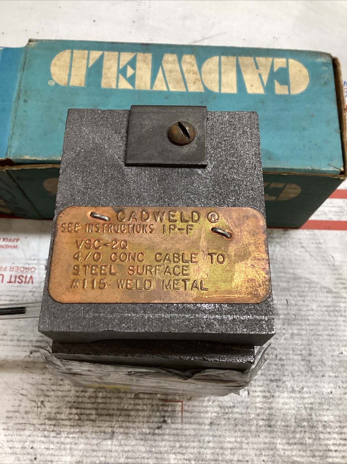 ERICO CADWELD IP-F VSC-2Q MOLD 4/0 CONC RUN & TAP STL #115 CART ED4U 3295