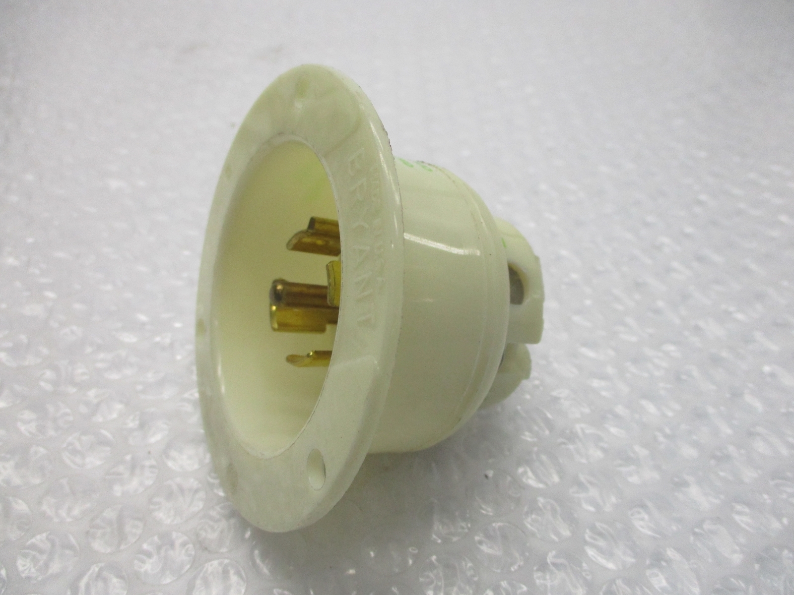 BRYANT NEMA L23-20 FLANGED INLET UNMP