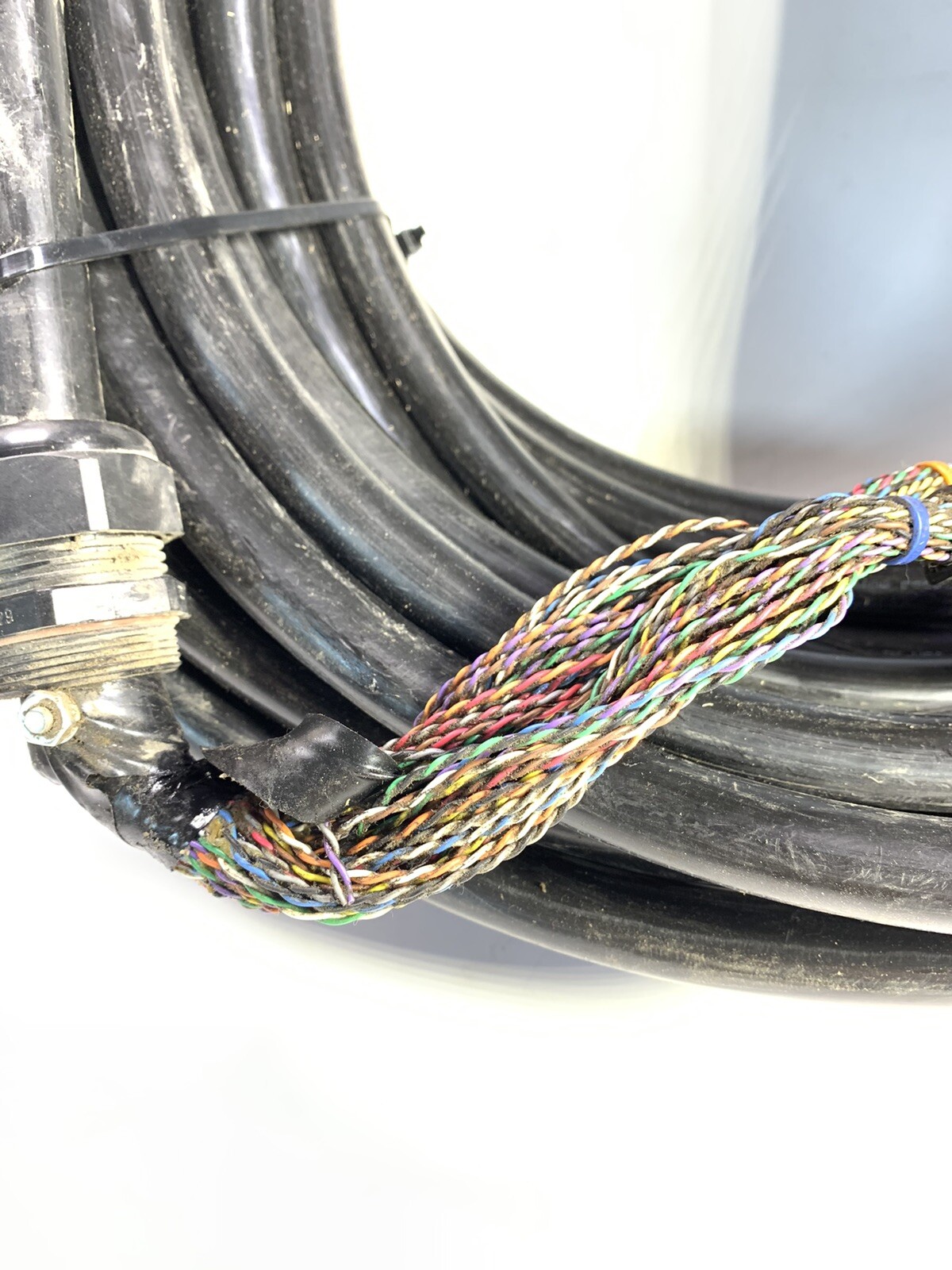100-ft Superior Essex 2975-H MEGAPIC-NF 50X24 50-Pair 24 Gauge Cable