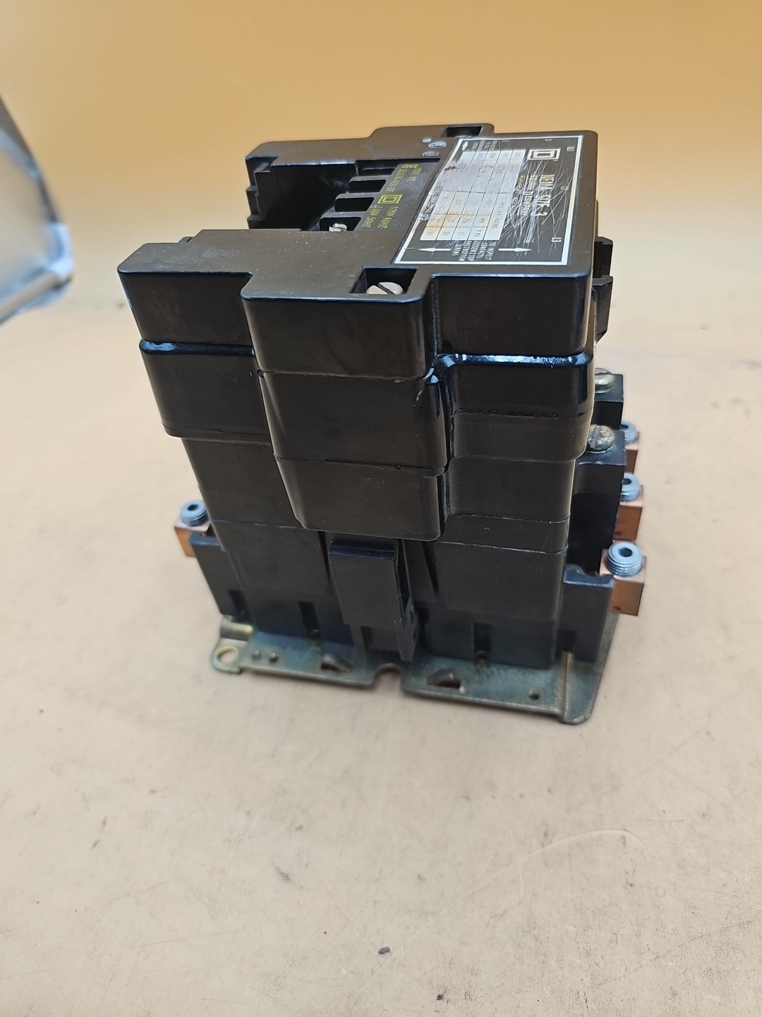 Square D 8502-SEG2 Size 3 Starter Contactor Coil
