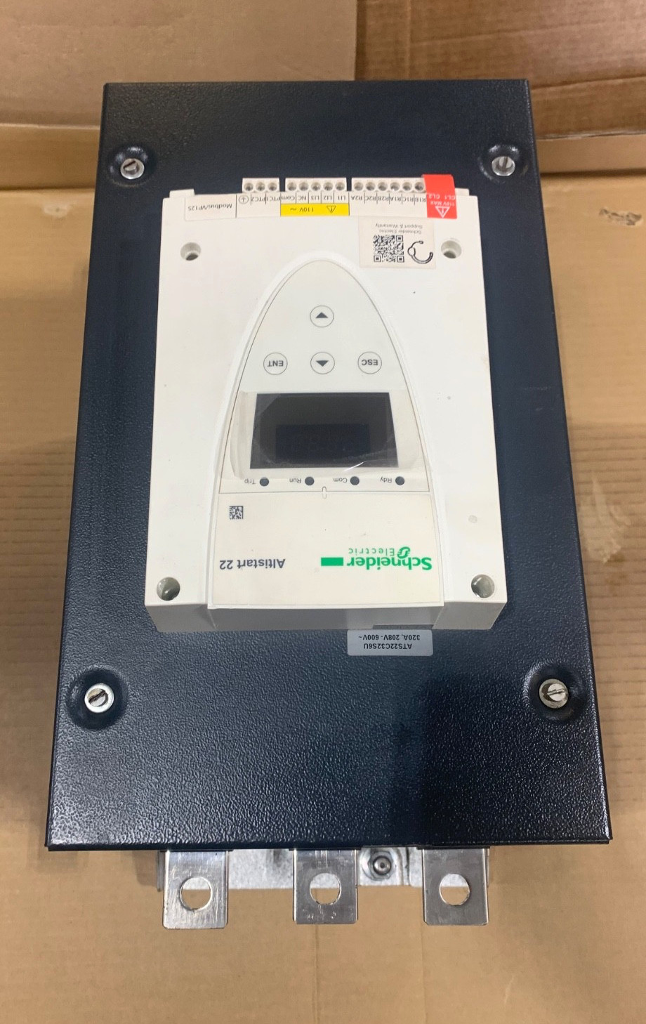 SCHNEIDER Altistart 22 Soft Start ATS22C32S6U 320Amp 208-575vac 300HPmax 50/60Hz