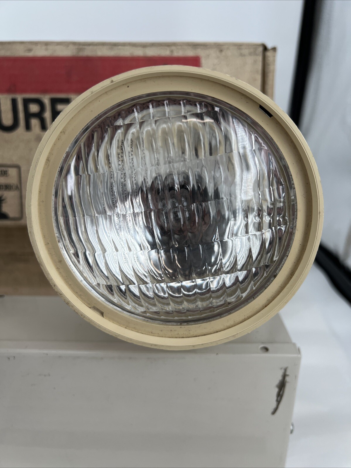 COOPER Sure-lights 5VC07 Flood Lights NOS, 120/277V, Made In USA