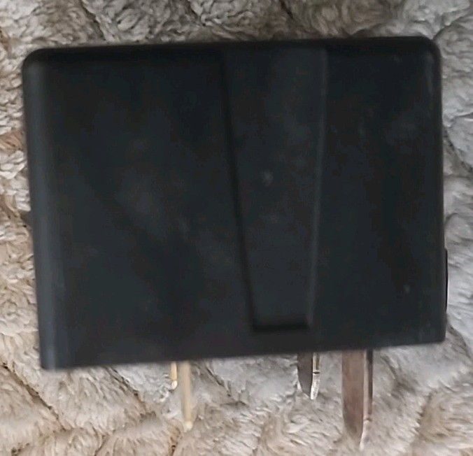 2203997-1 DC Contactor E TE Connectivity Automotive Aviation Contactor 4-pin