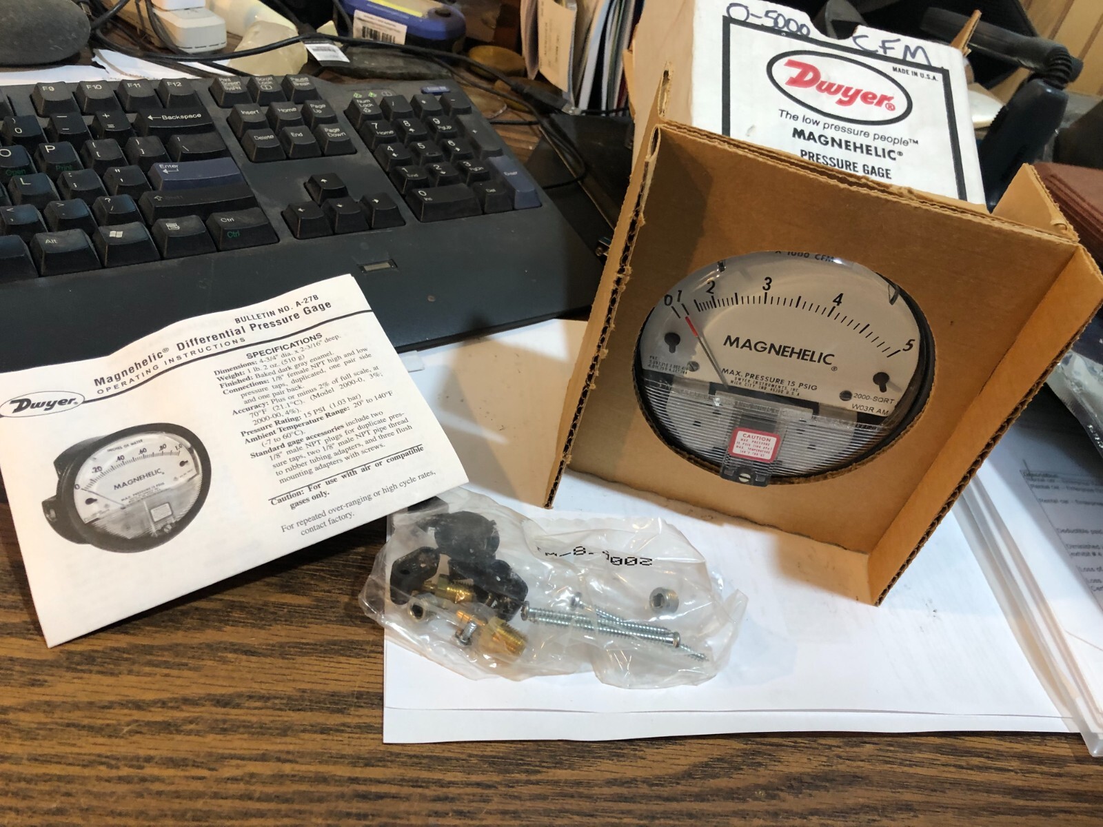 New Open Box Dwyer 2000-SQRT Magnehelic Differential Pressure Gauge