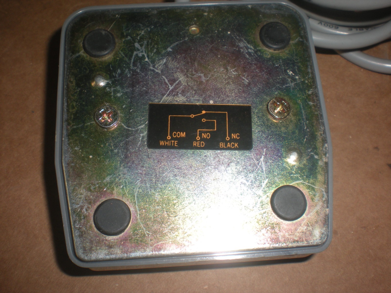 Unbranded Foot Switch – Tests OK
