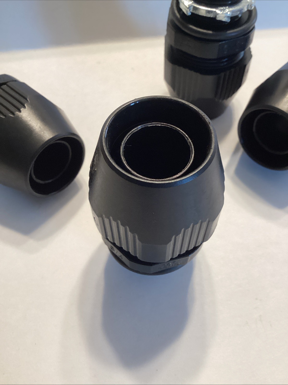 Lot Of 4-Thomas and Betts 3/4″ LT75P Liquidtight Straight Bullet Conduit Fitting