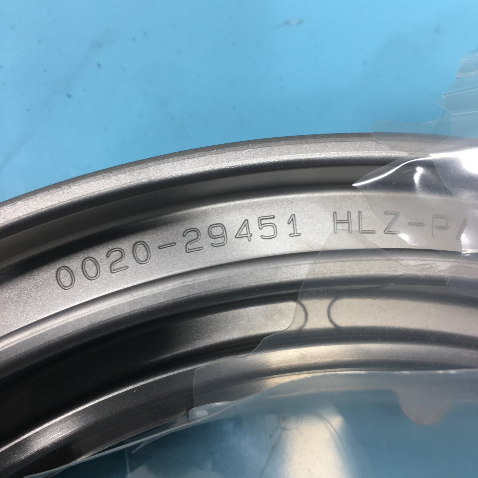 AMAT 0020-29451 ZLS CLAMP RING, CH D, 130542