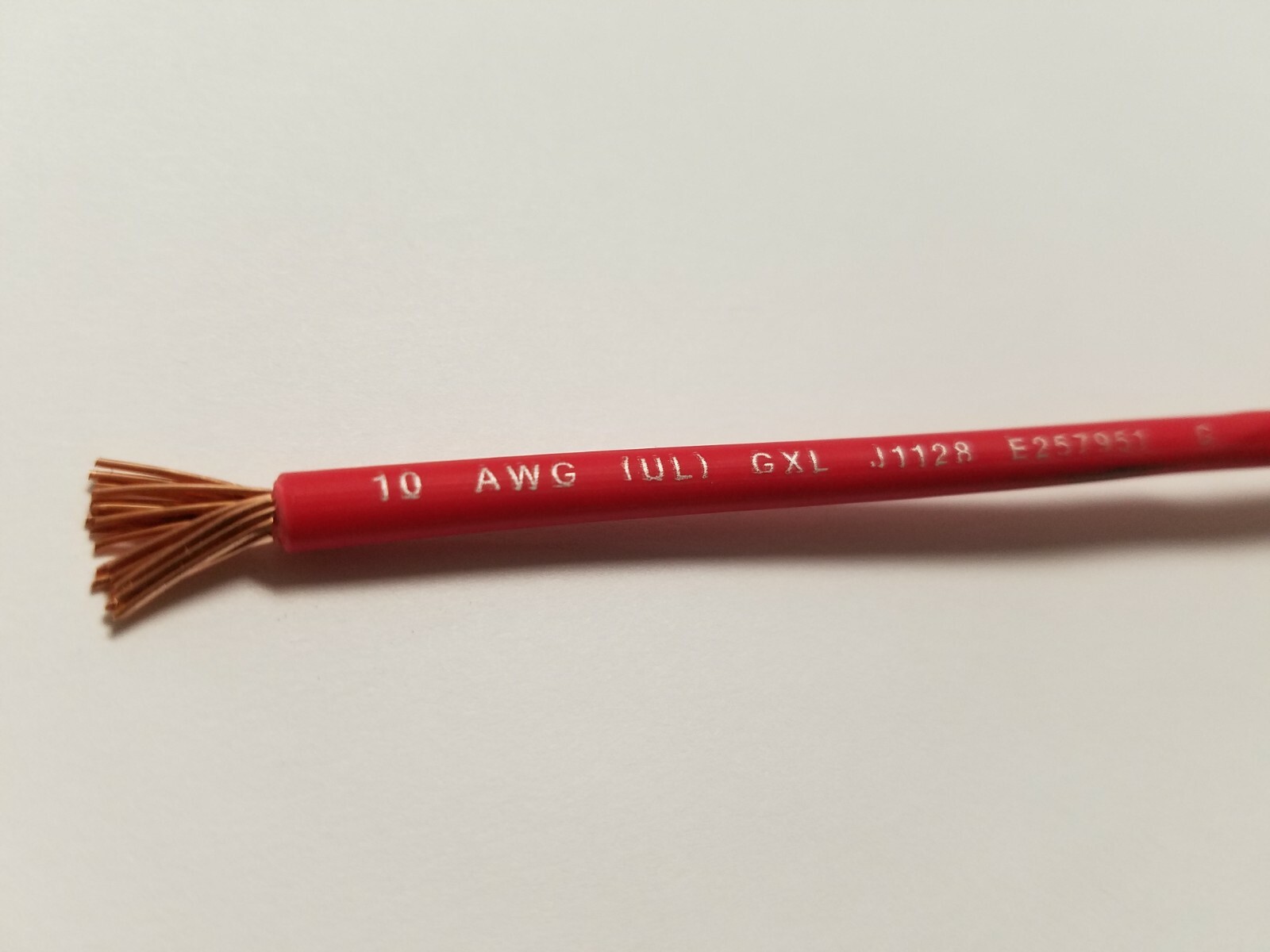 AUTOMOTIVE WIRE 10 AWG HIGH TEMP GXL 500 FT RED WITH LEGEND PRINT