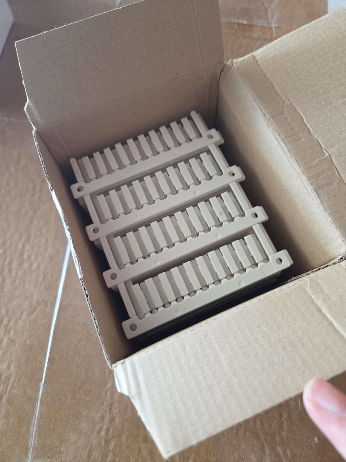 Cembre Inc 40191 4X16 Mm Push On Cable Tag MG-TDM-01 680 Pieces 4101811 Code