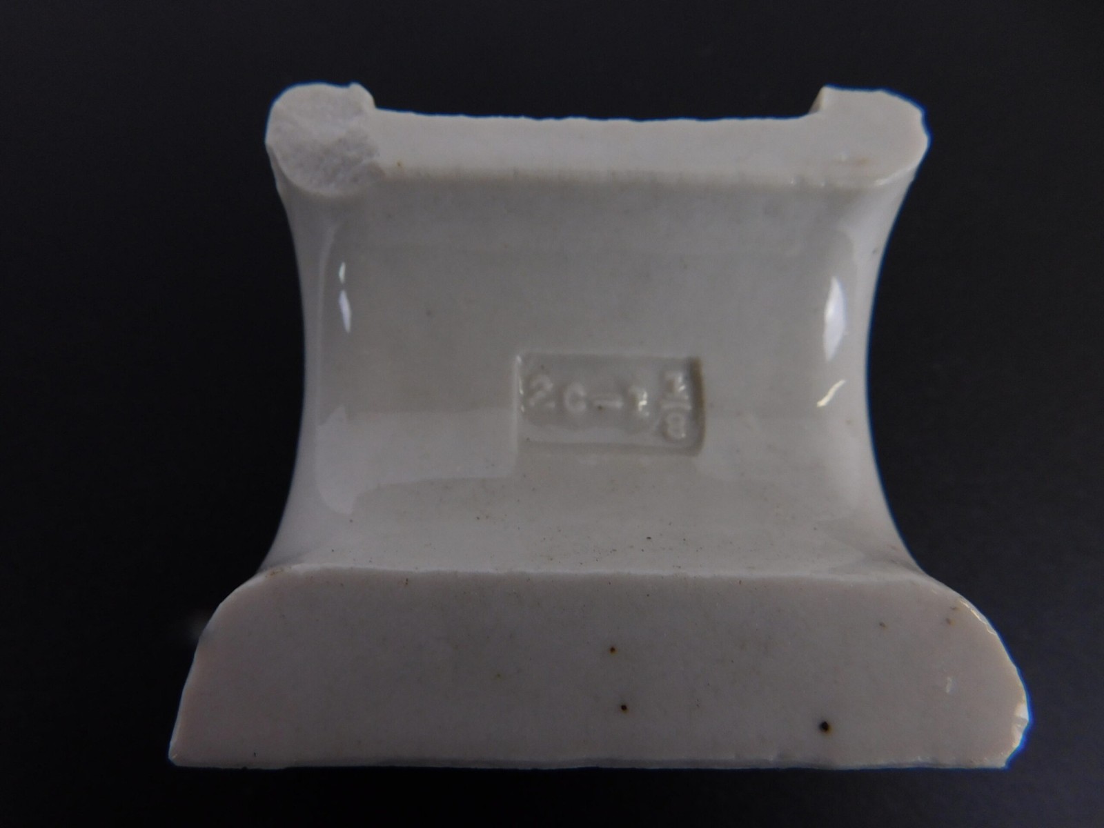 Kindorf Strap and Porcelain Insulator – NEW Surplus!