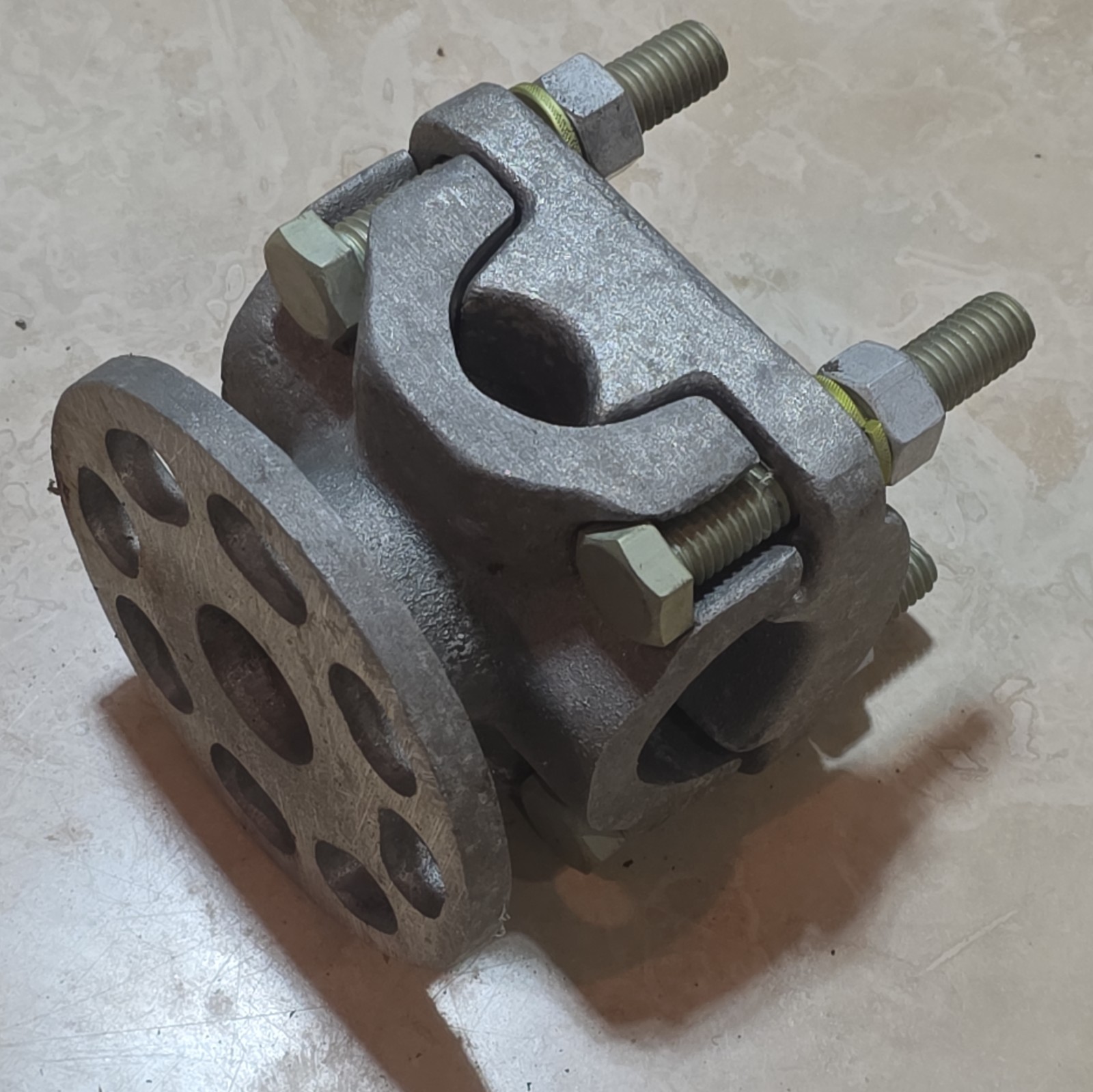 Substation Terminal Aluminum Bus Connector 750-1300MCM Dossert PSG199 1750MCM-2″