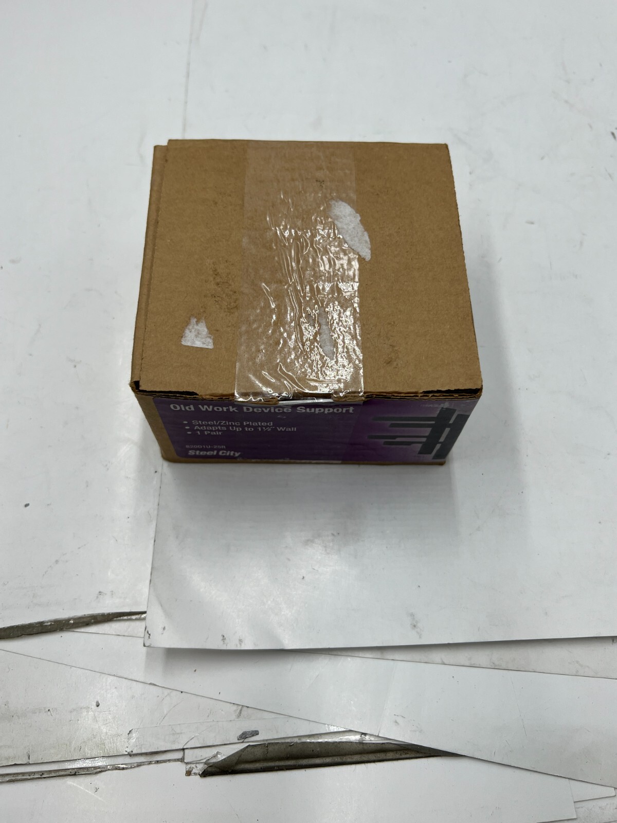 Box of 25 Pairs Steel City Thomas & Betts Old Work Device Box Support 820D1U-25R