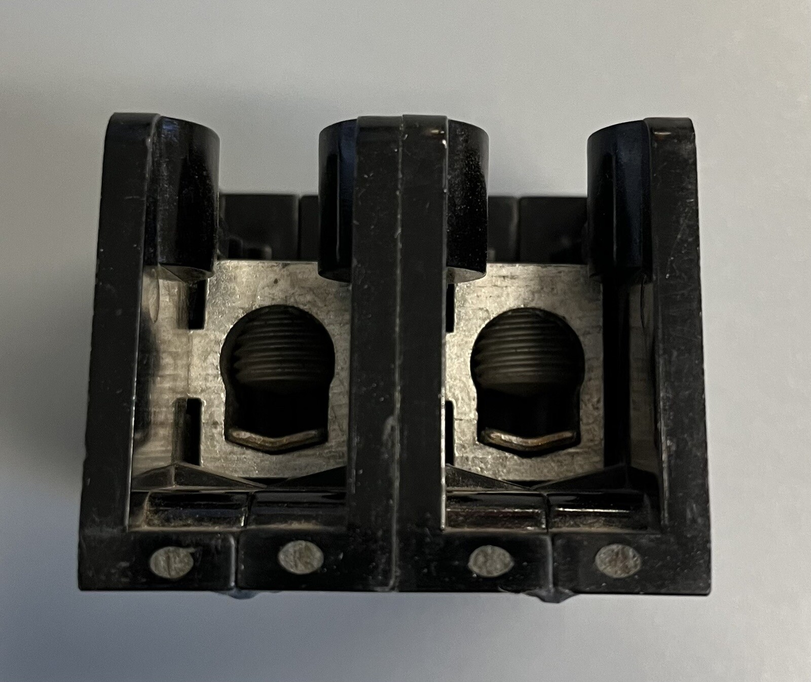 CHALLENGER TL-12-2 125 AMPS 240 VAC MAIN LUG SUBFEED KIT