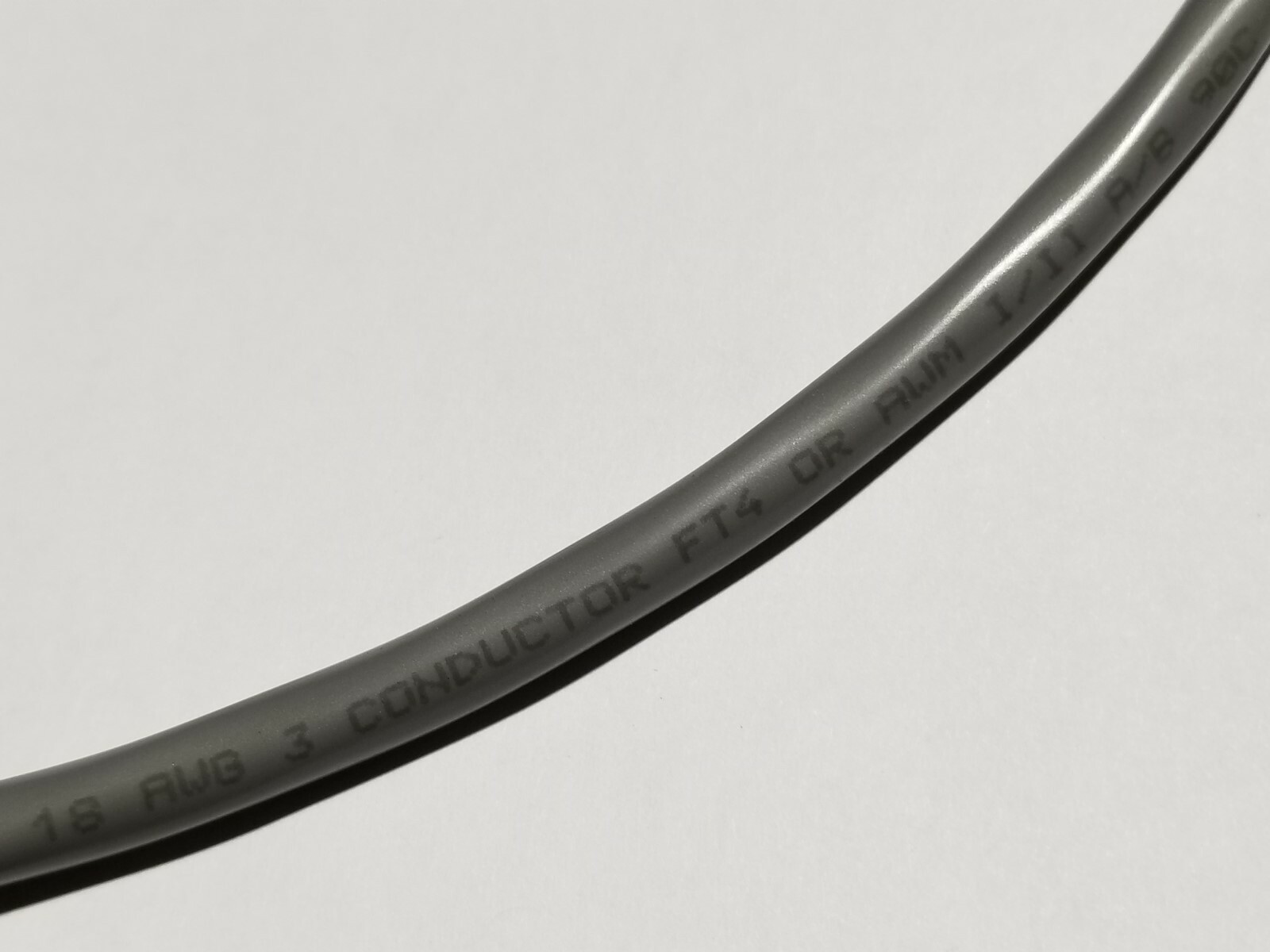 Quabbin 0200 18/3C PLTC/ITC UV Resistant Tray Cable = Belden 9493 Gray /50ft