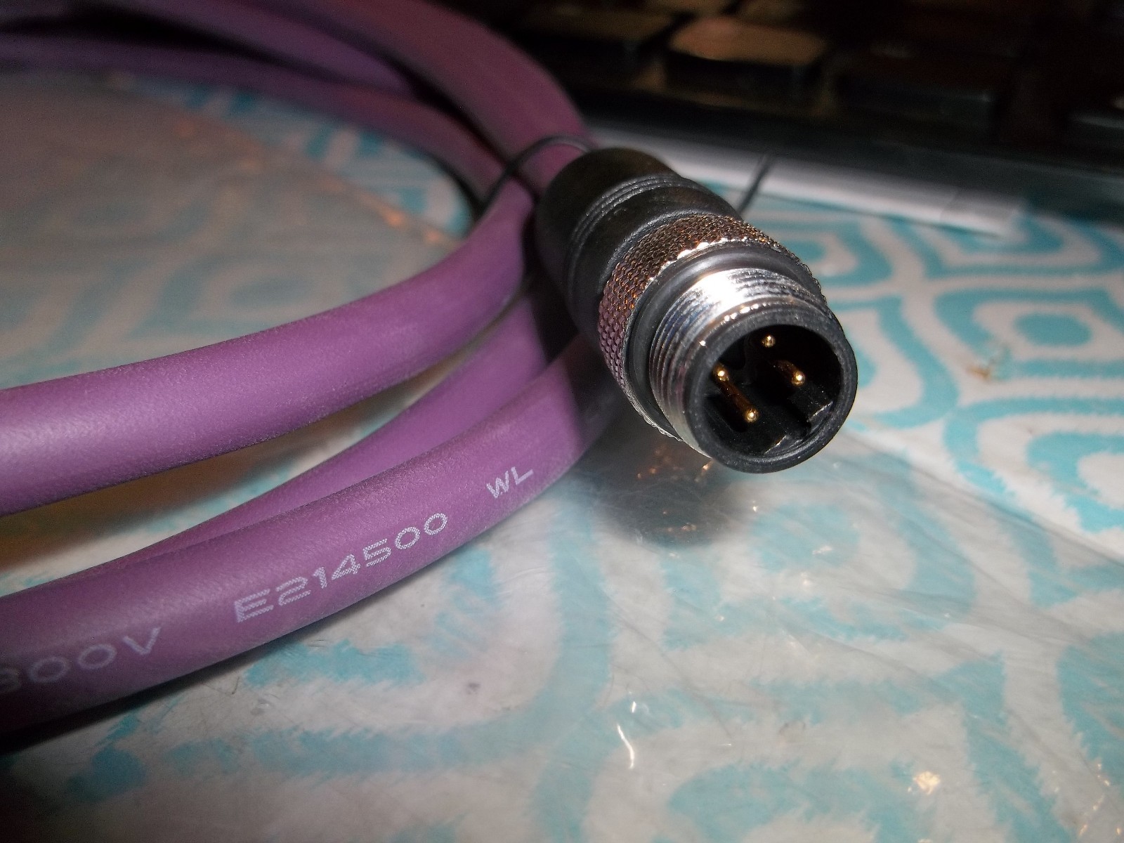 AWM 20233 VW-1 300V E214500 WL A/B FT1 +LF+ 49019000-030 SENSOR CABLE 4 PIN(VV5)