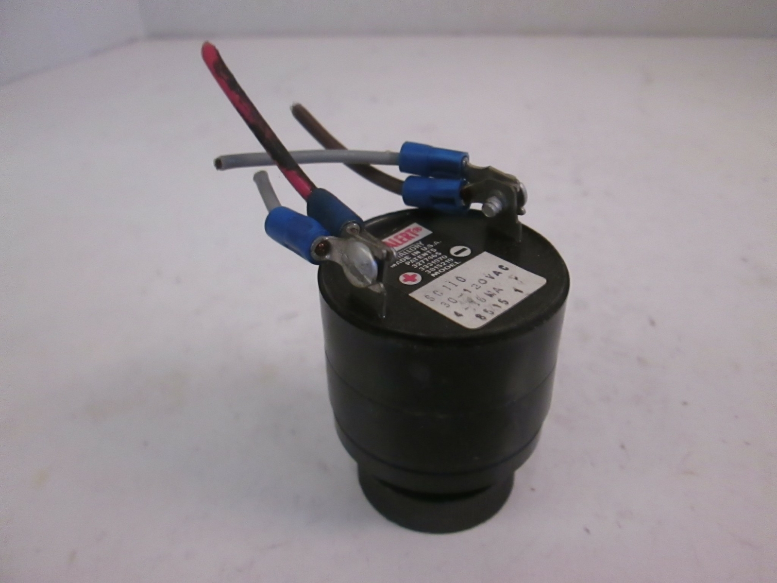 Mallory Sonalert SC110 Alarm Buzzer, 30-120 VAC Used