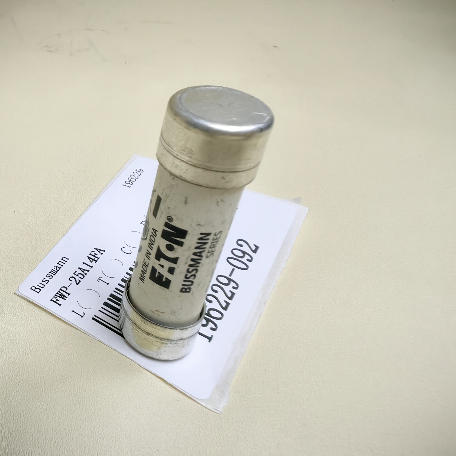 (1 PCS) FWP-25A14FA Bussmann Fuse NEW