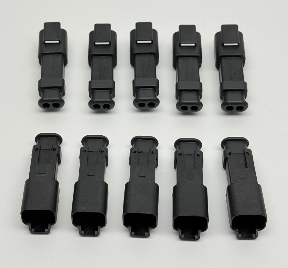 LOT OF 10, AT04-2P-SR02BLK AMPHENOL RECEPT, 2-WAY, SR, RD SEAL, BLACK
