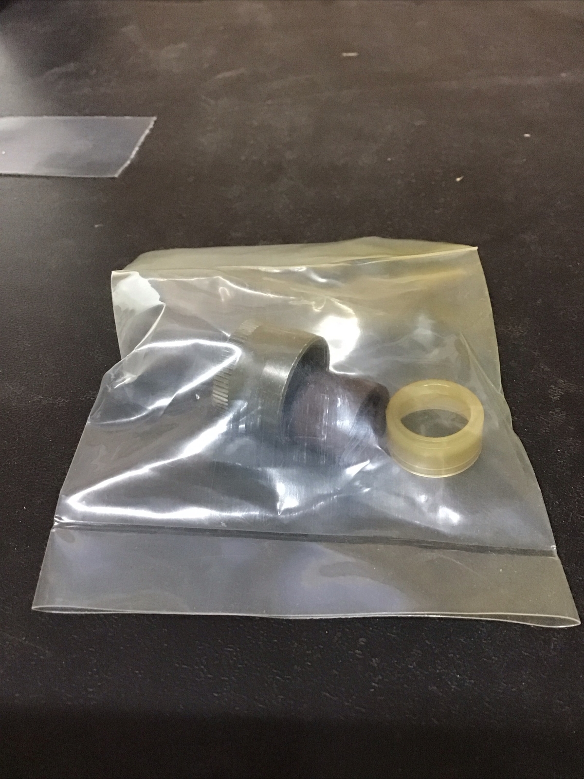 Amphenol 10 Pin Connector PTO1E1210S PO 868970/01