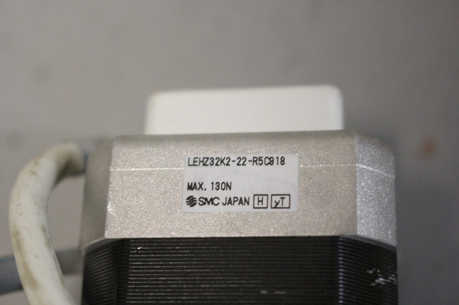 SMC ROBOT GRIPPER WITH MOTOR LEHZ32K2-22-R5C918