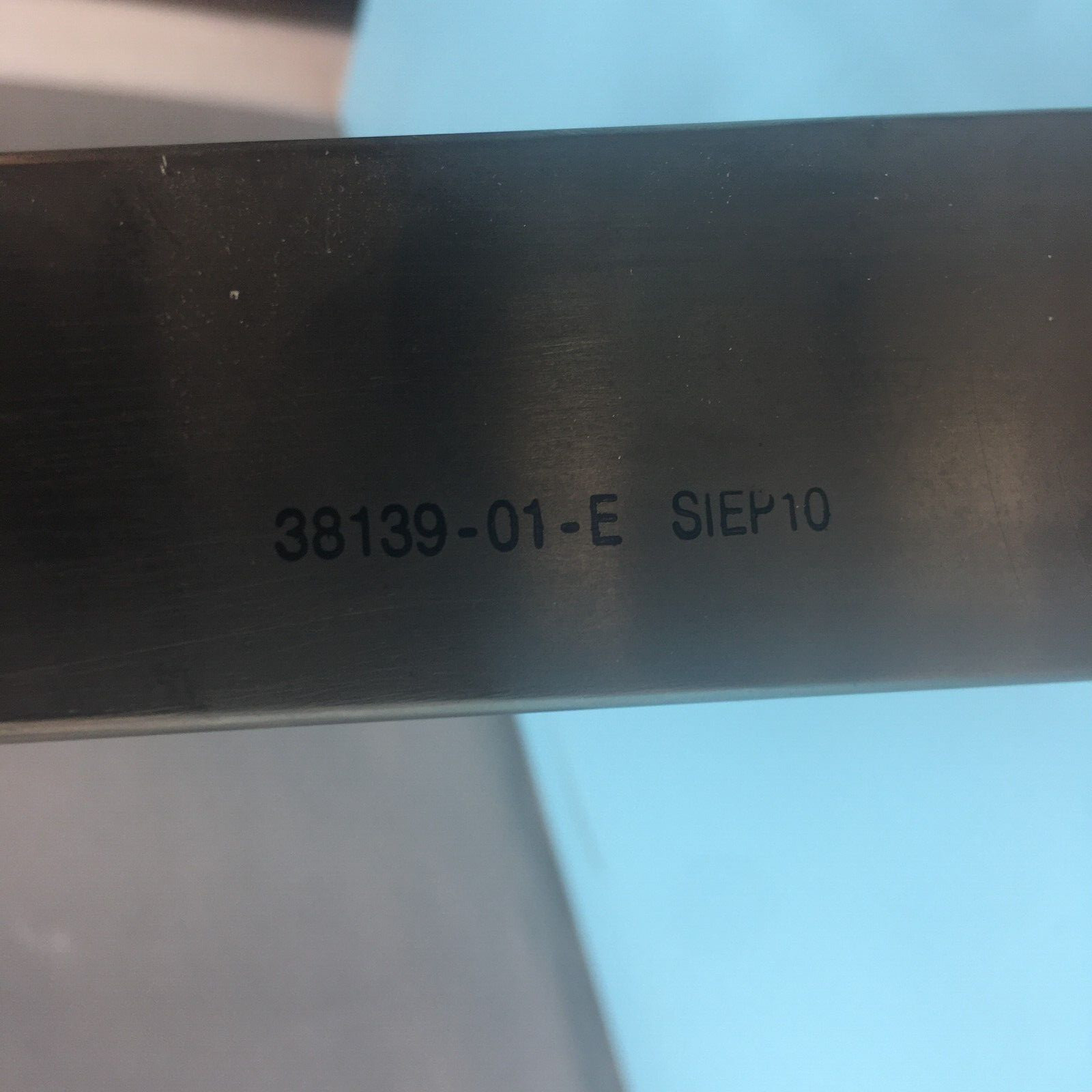 Silicon Valley Group SVG 99-43012-01 Wafer Shuttle Transfer Arm, Robot, 121460