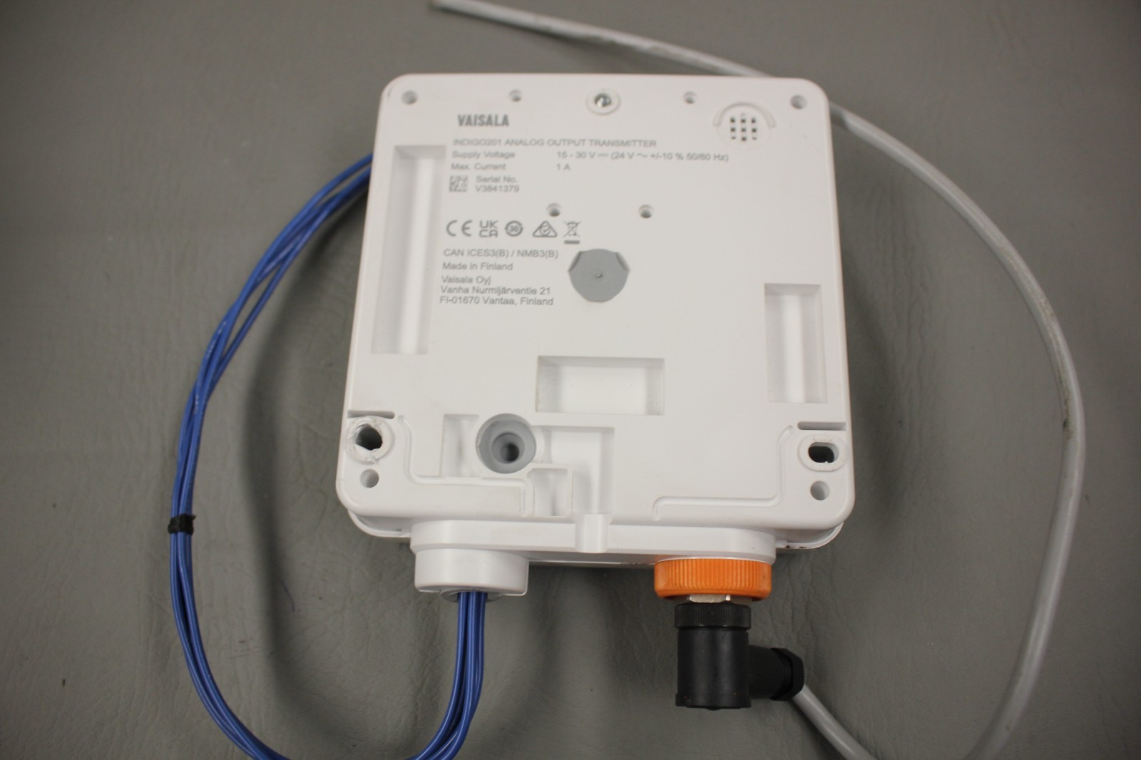 VAISALA ANALOG OUTPUT TRANSMITTER INDIGO201 (SHORT CORD)
