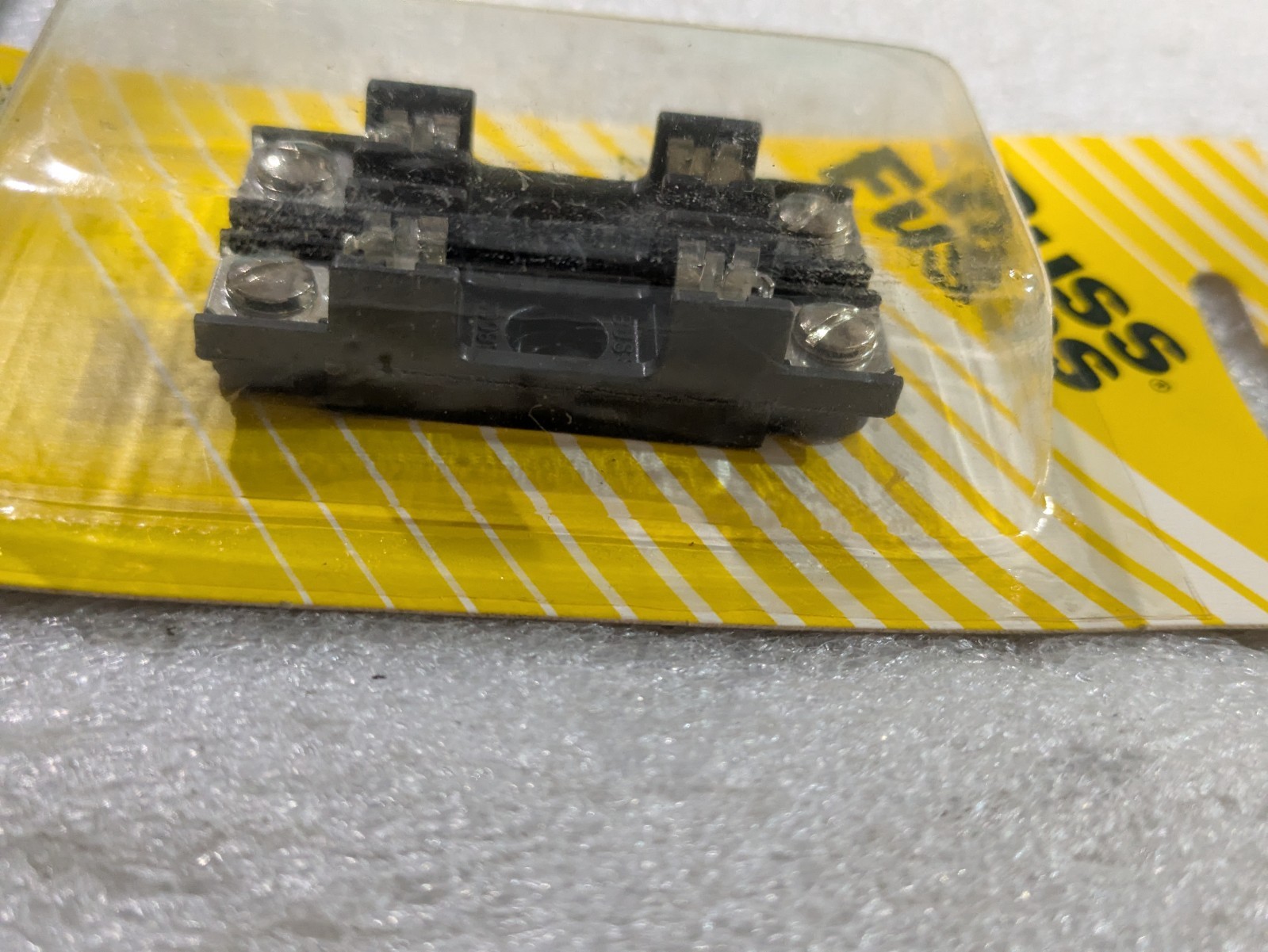 Bussmann BP/S-8301-2 Fuse Block 2-Pole for 1/4in x 1-1/4in Fuses Screw Terminal
