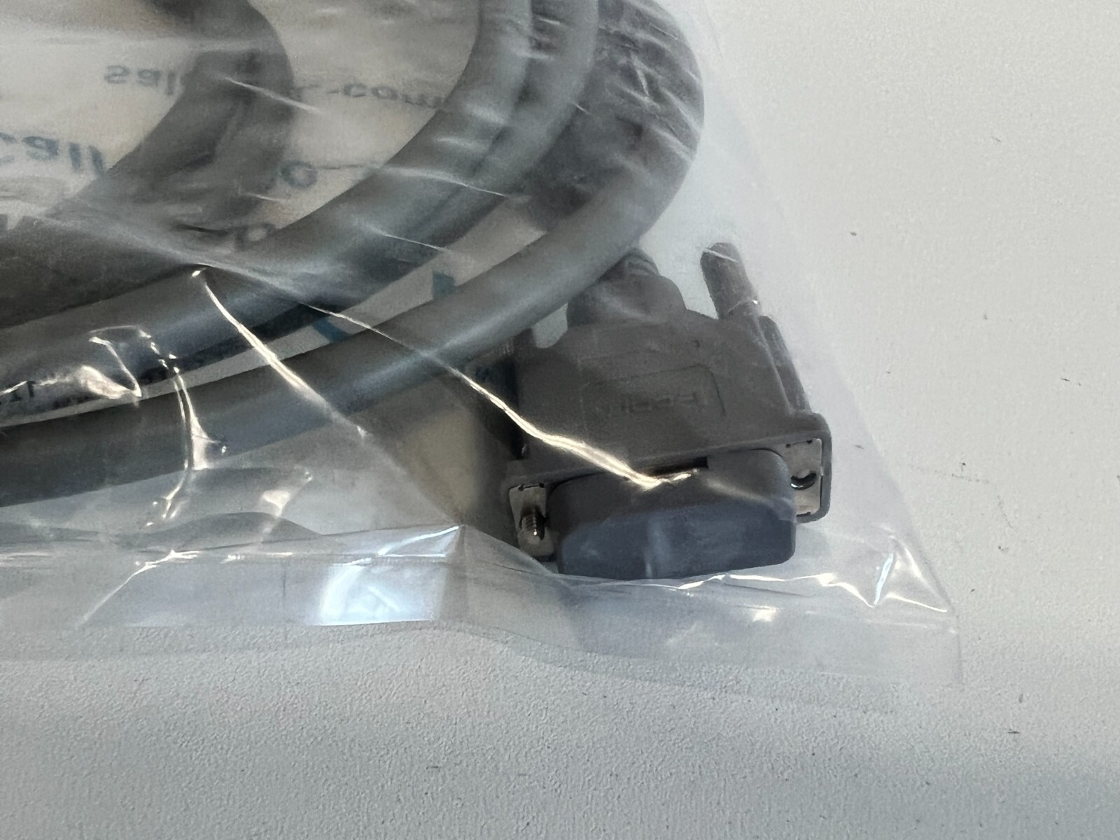 F9: Afinity / L-COM CTLDVI-DL-MM-10 – AUDIO/VIDEO CABLE, 10FT, GREY