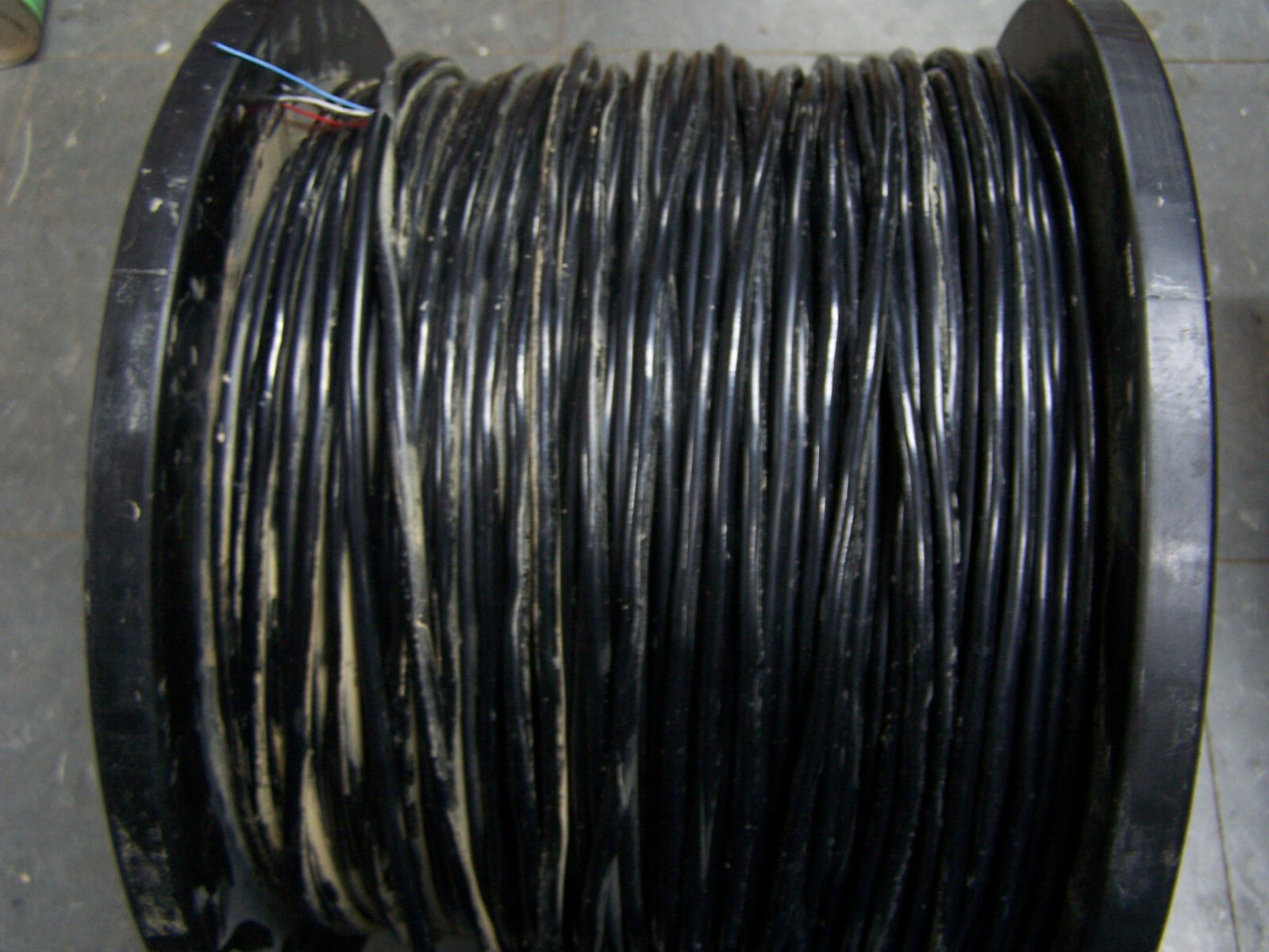 rugged 4 conductor +sh 26 ga wire CABLE 1000 ft roll indoor outdoor speaker mic