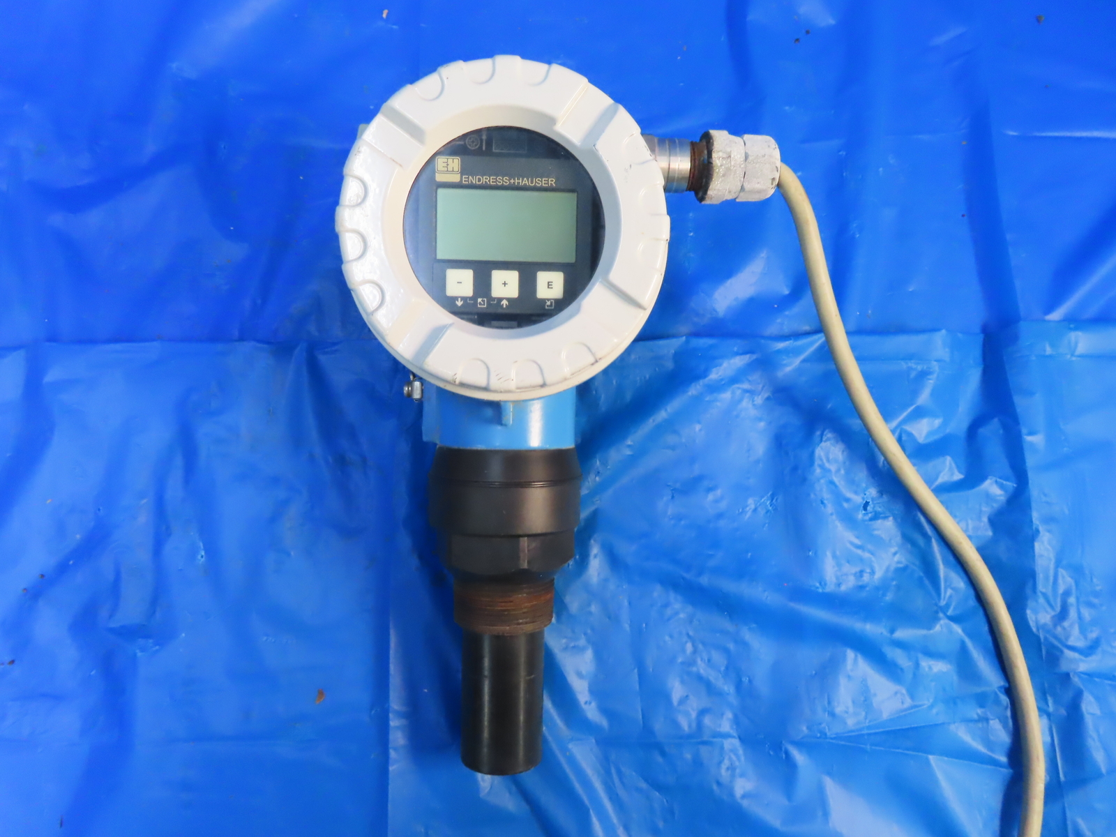 ENDRESS HAUSER TRANSMITTER FMU40-SNB2A4 ULTRASONIC MEASUREMENT 1-1/2 IN 4LINE 2W