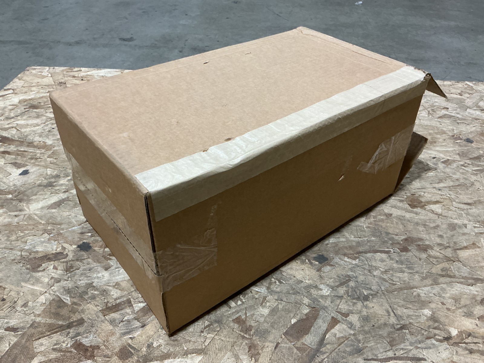 New nVent Hoffman C12C16 Consolet Enclosure Sloped Cover 12x16x9.09 Grey 59560