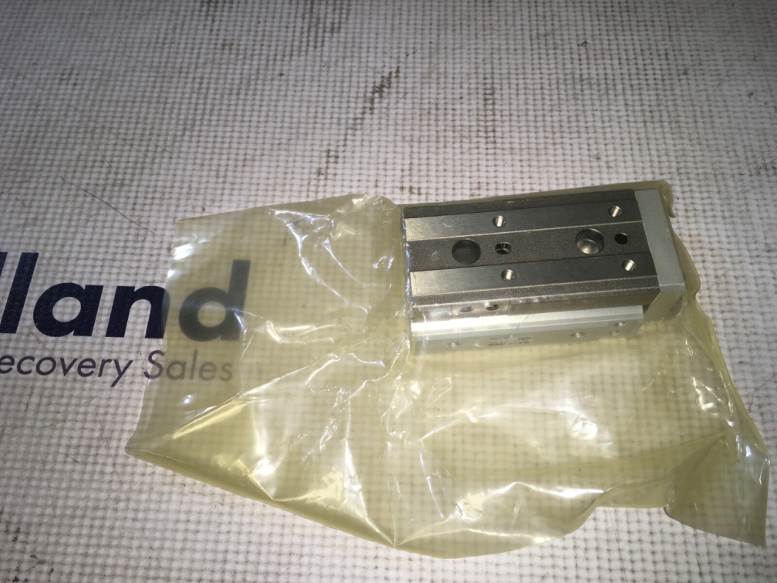 SMC cylinder, MXQ12-30, NOS, LG-2131