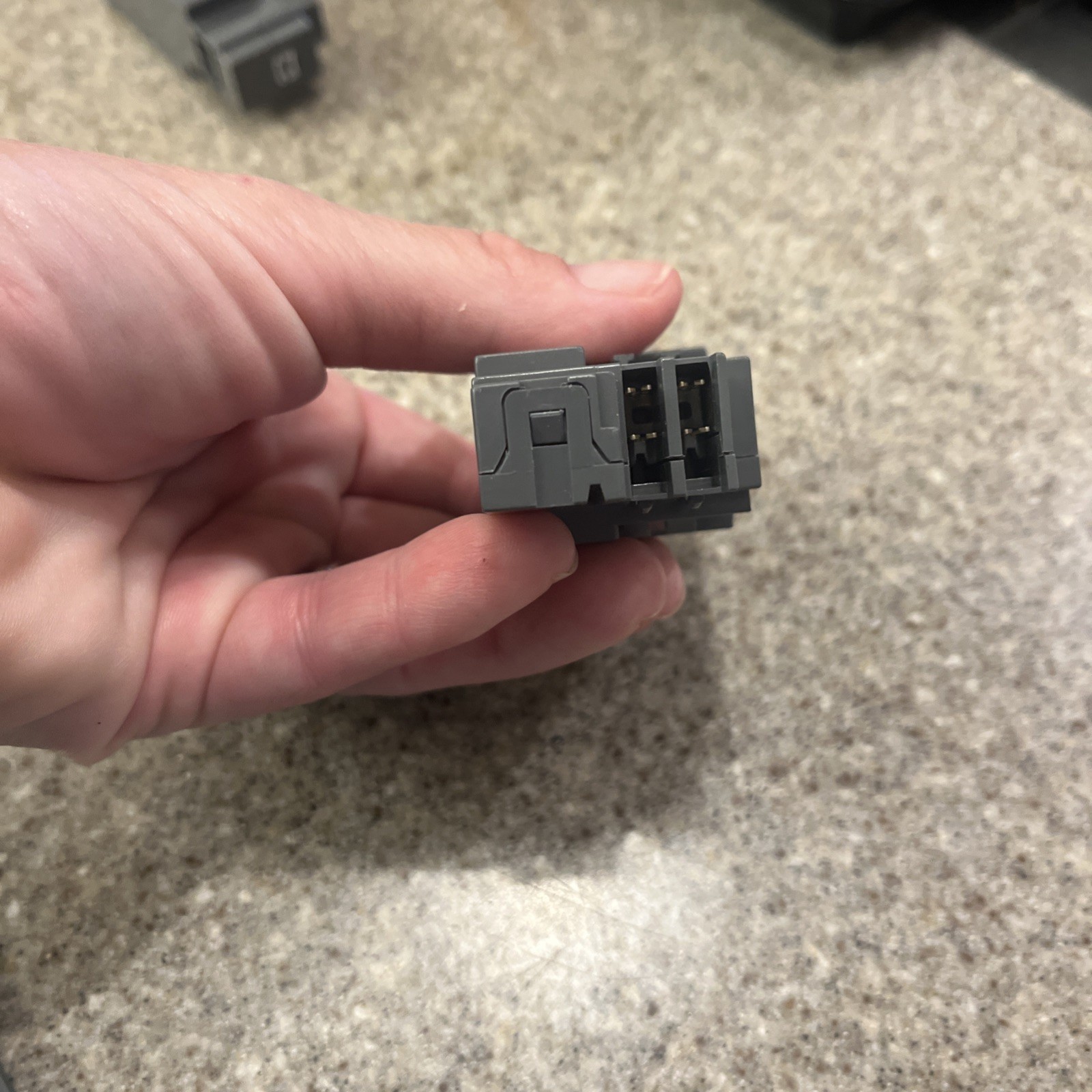 ABB Ekip Com Modbus RTU + Ekip Supply 110–240V + 3x Plug Modules – Emax/Tmax