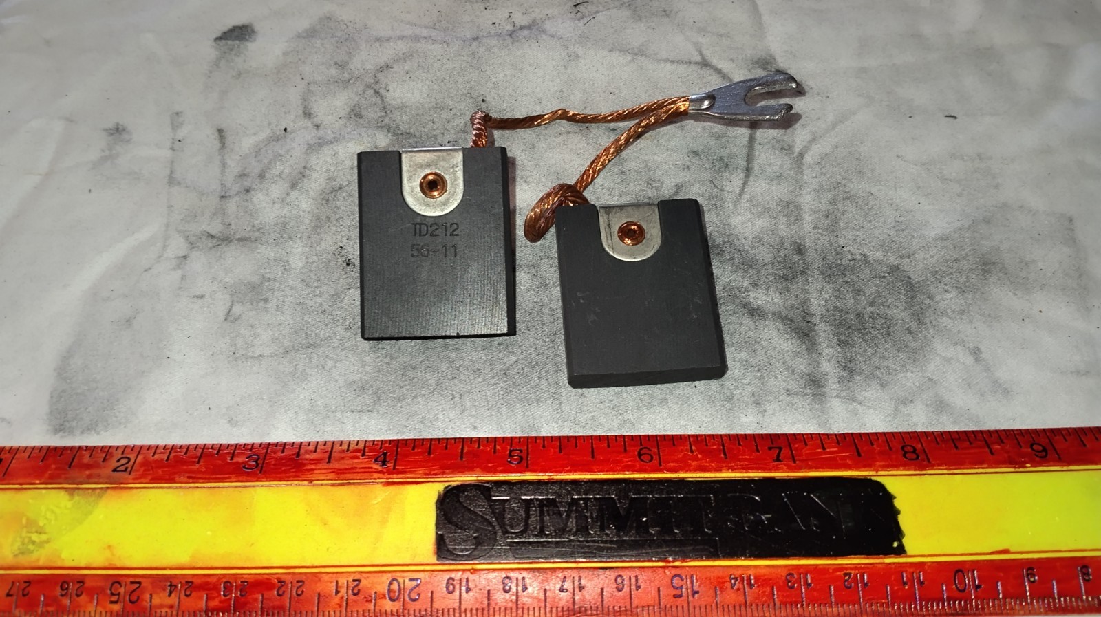 TD 212 56-11 Carbon Brush Set Industrial Motor Maintenance Kit