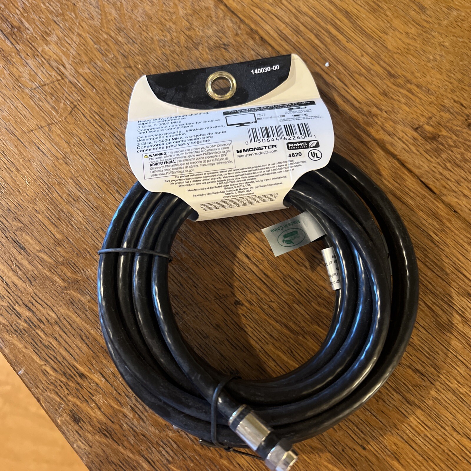 Monster 140030-00 RG6 Video Quad Coaxial Cable, 12′, Black