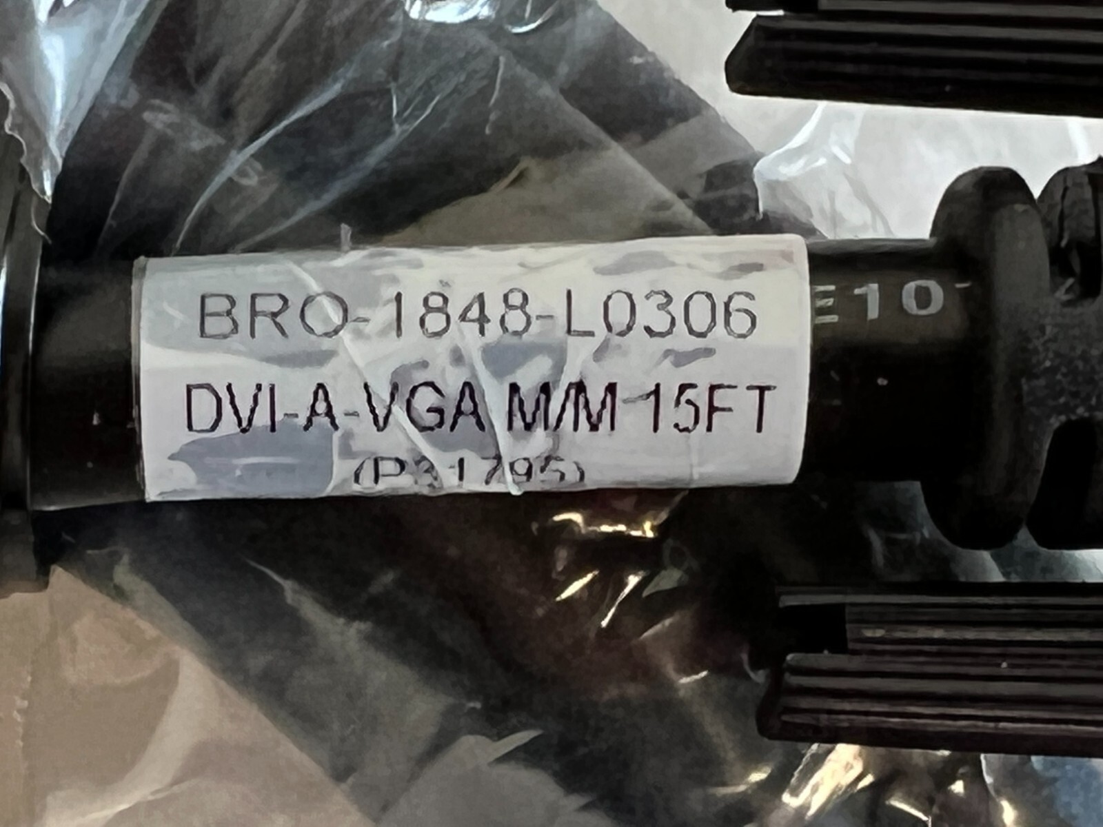 F9: New P31797 (BRO-1848-L0306) DVI-A-VGA MM 15Ft. Cable