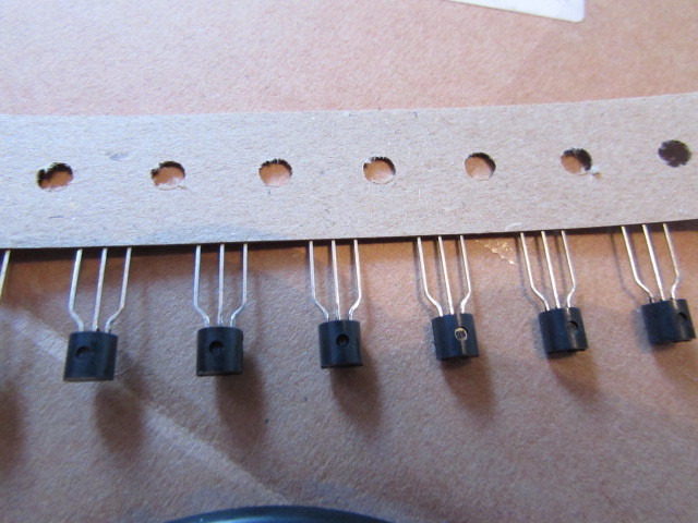 MPSA62 Central Semi Darlington PNP 20V 500mA 3-Pin TO-92 Rohs Pb Free, 25 pieces